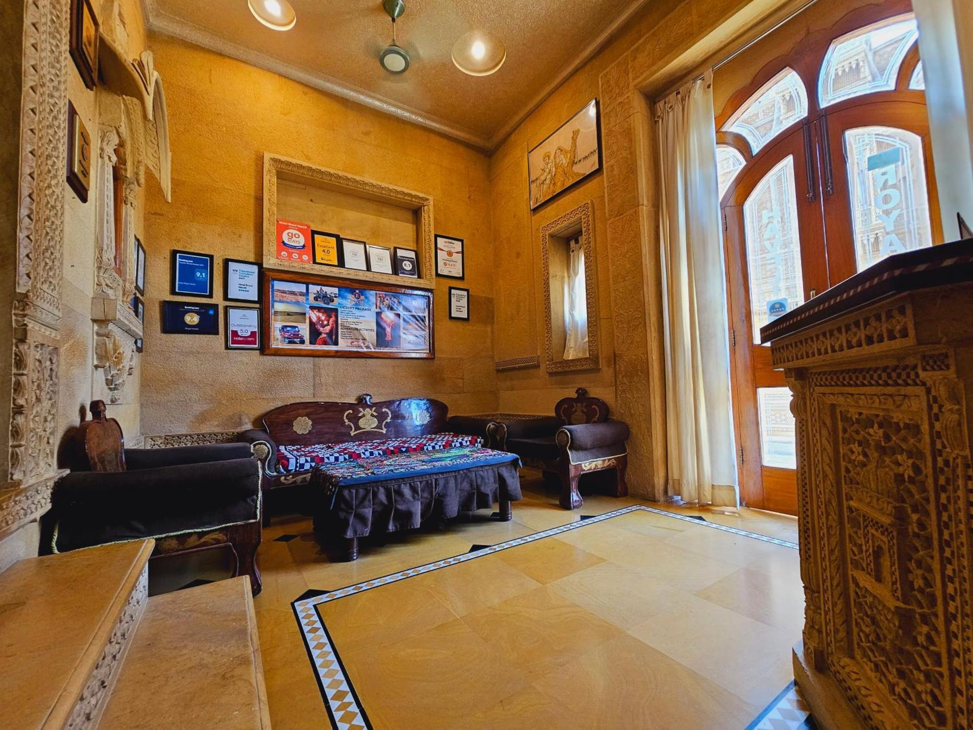 Hotel Royal Haveli Jaisalmer Exterior foto