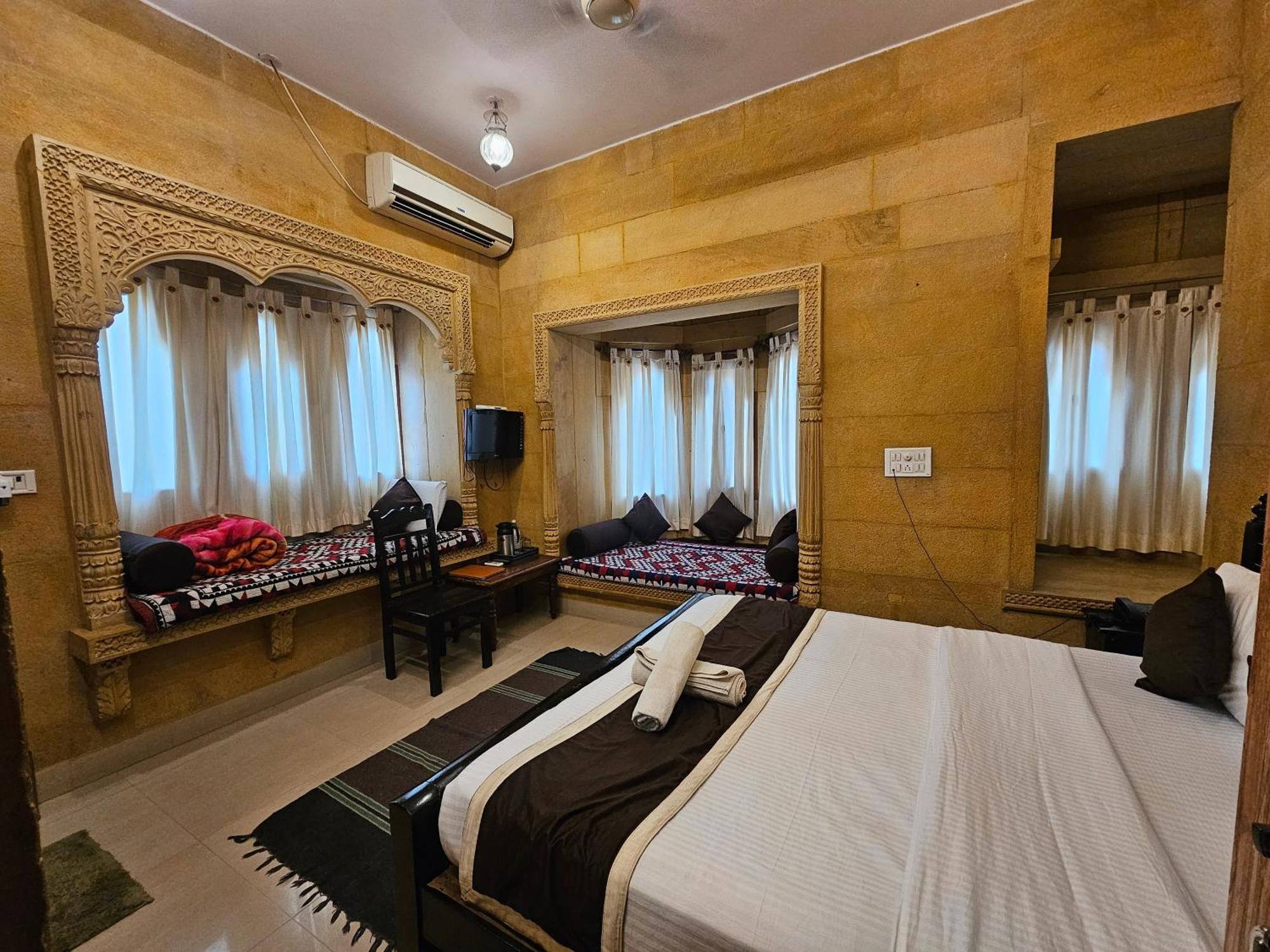 Hotel Royal Haveli Jaisalmer Exterior foto